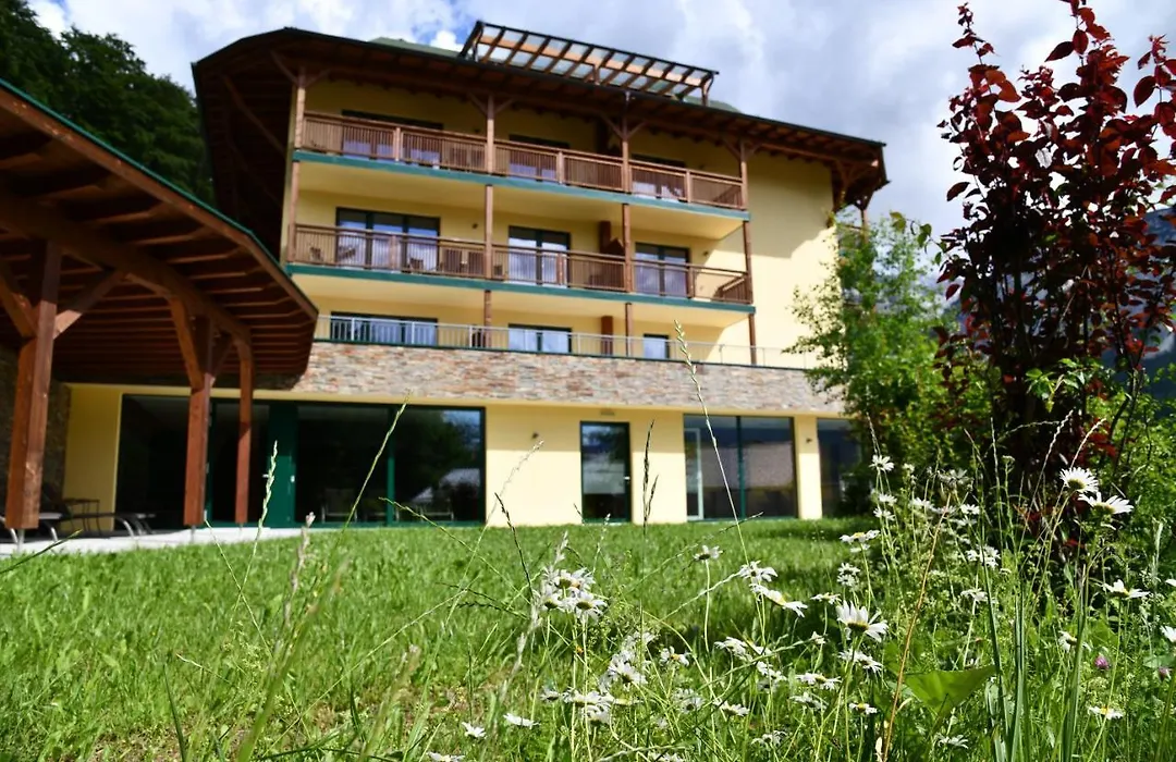 Villa Buchenhain-1